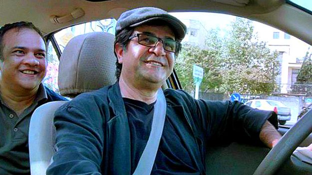 پیش نمایش فیلم «تاکسی» ساخته جعفر پناهی با زیر نویس فرانسه