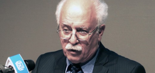 سخنرانی داریوش آشوری با عنوان «مفهوم غرب زدگی» در پاریس