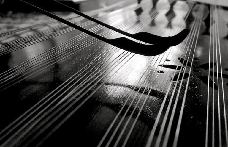 کنسرت موسیقی و هم‌آوایی اشعار فارسی در کلیسای سنت مری