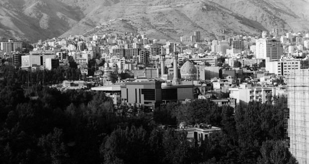 نمایشگاه عکس “تهران، شهری در پای کوه‌ها” در استراسبورگ