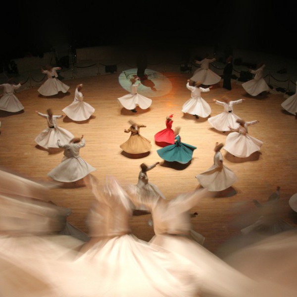 برنامه شب صوفی همراه با رقص درویش در پاریس