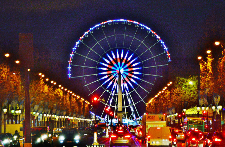 بازگشت چرخ فلک بزرگ پاریس به میدان کنکورد و چراغانی نوئل در خیابان شانزه‌ لیزه