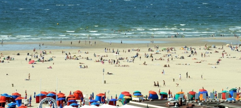 معرفی شهر دُوویل یکی از نزدیک‌ترین تفریحگاه‌های ساحلی به پاریس