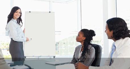 کلاس‌های نیمه خصوصی زبان فرانسه (ویژه ۳ نفر) در پاریس