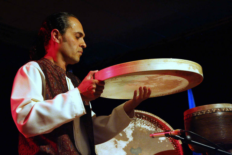 اجرای موسیقی تلفیقی ایران و هند با حضور مجید خلج