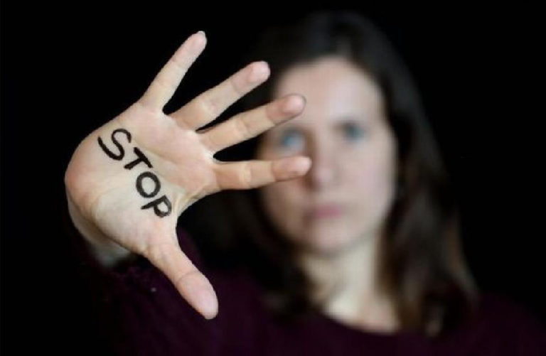 کنفرانس روز جهانی رفع خشونت علیه زنان در پاریس